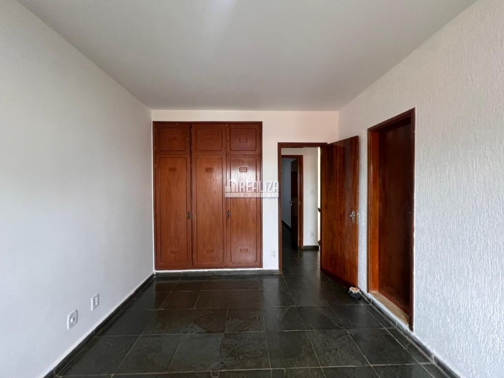 Casa, 4 quartos, 315 m² - Foto 17