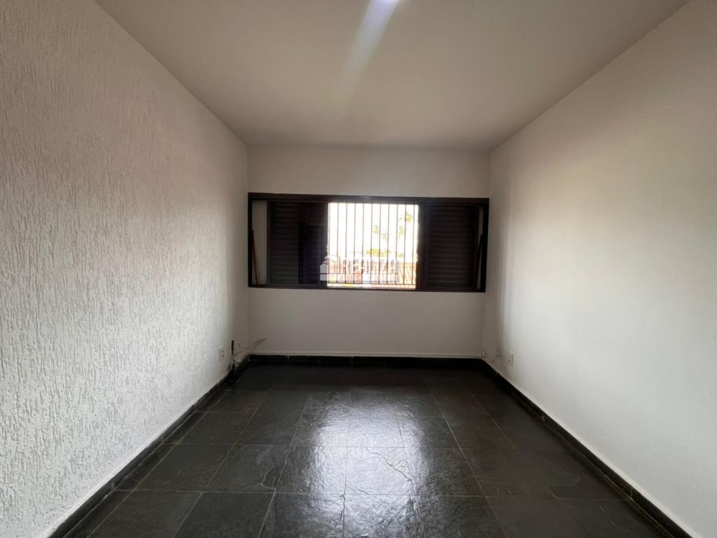 Casa, 4 quartos, 315 m² - Foto 11