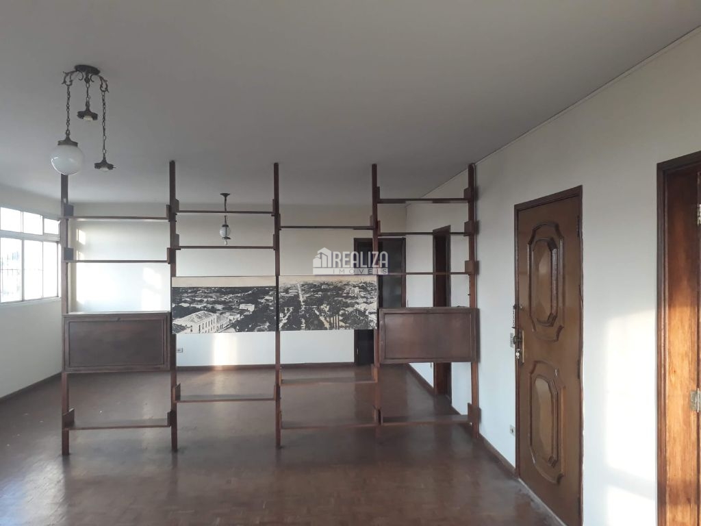 Apartamento, 4 quartos, 194 m² - Foto 2