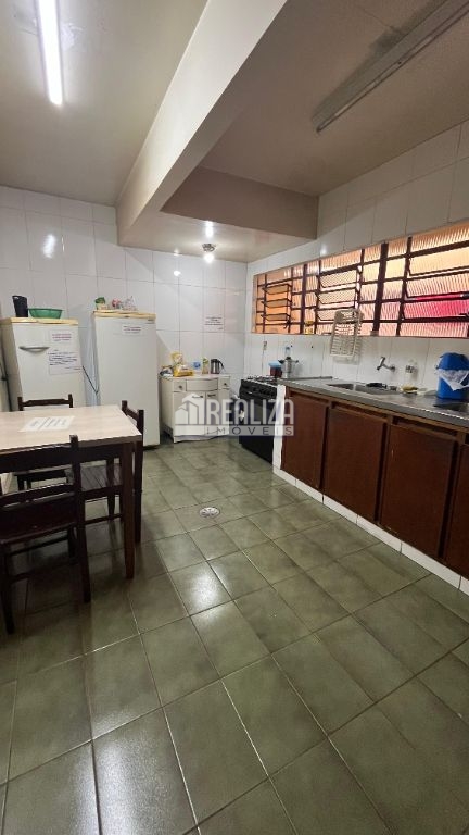 Casa, 14 quartos - Foto 3
