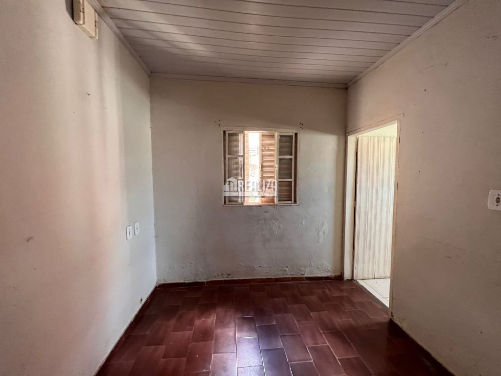 Casa, 2 quartos, 75 m² - Foto 2