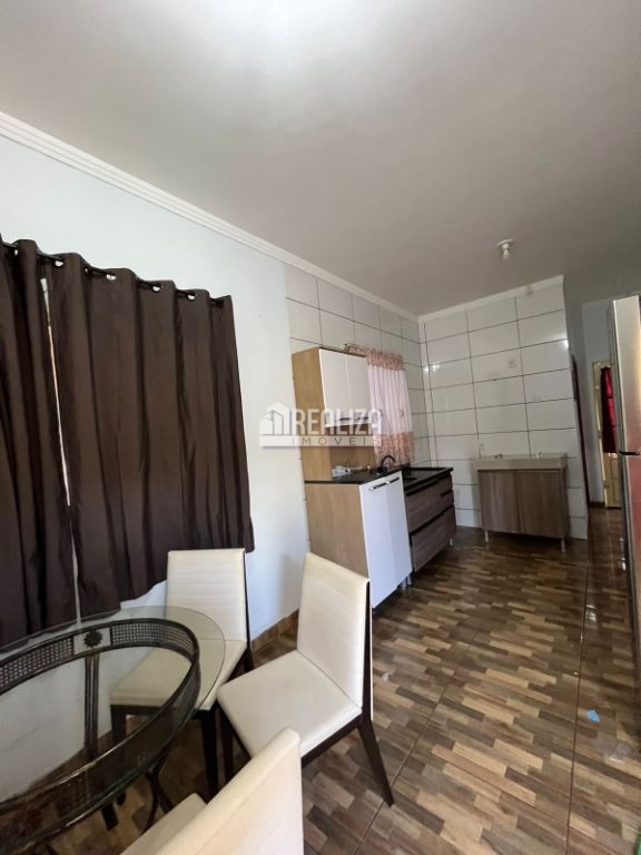 Casa, 2 quartos, 65 m² - Foto 1