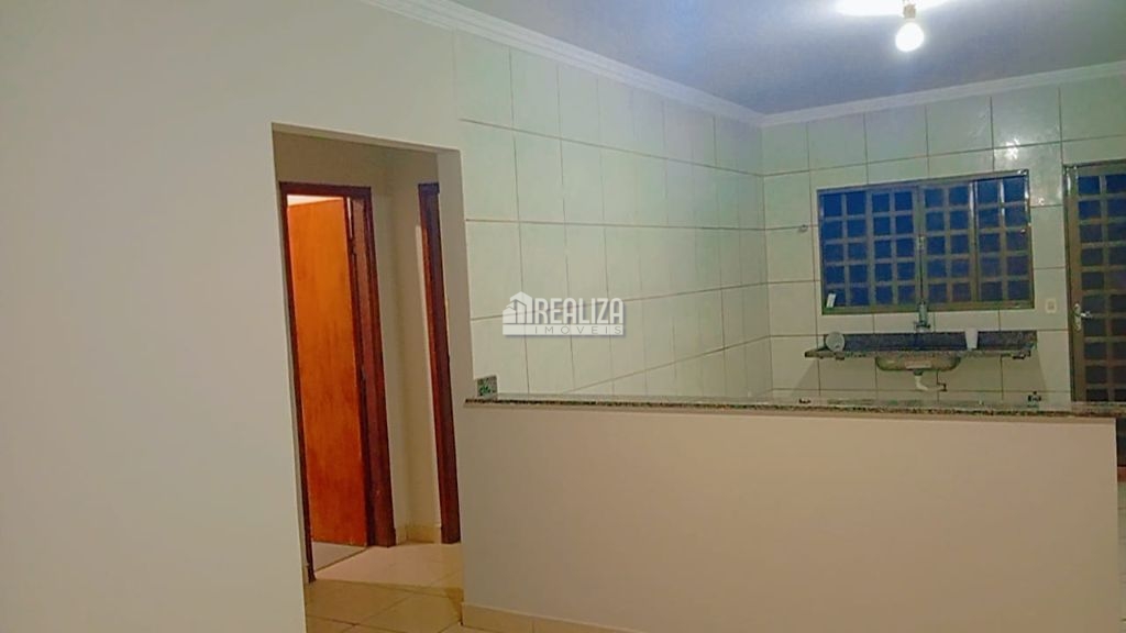 Casa, 2 quartos, 88 m² - Foto 2