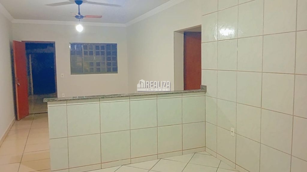 Casa, 2 quartos, 88 m² - Foto 1