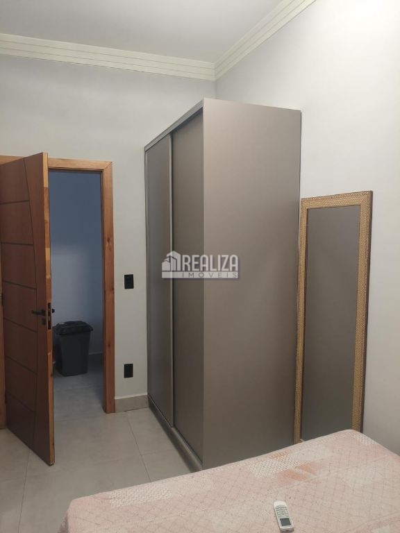 Casa, 2 quartos, 166 m² - Foto 3