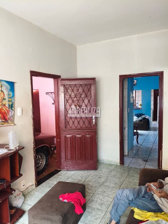 Casa, 4 quartos - Foto 1