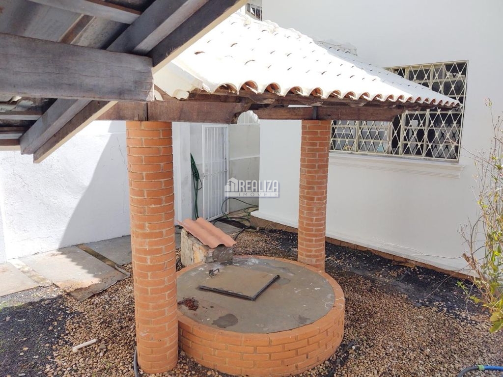 Casa, 6 quartos, 322 m² - Foto 32