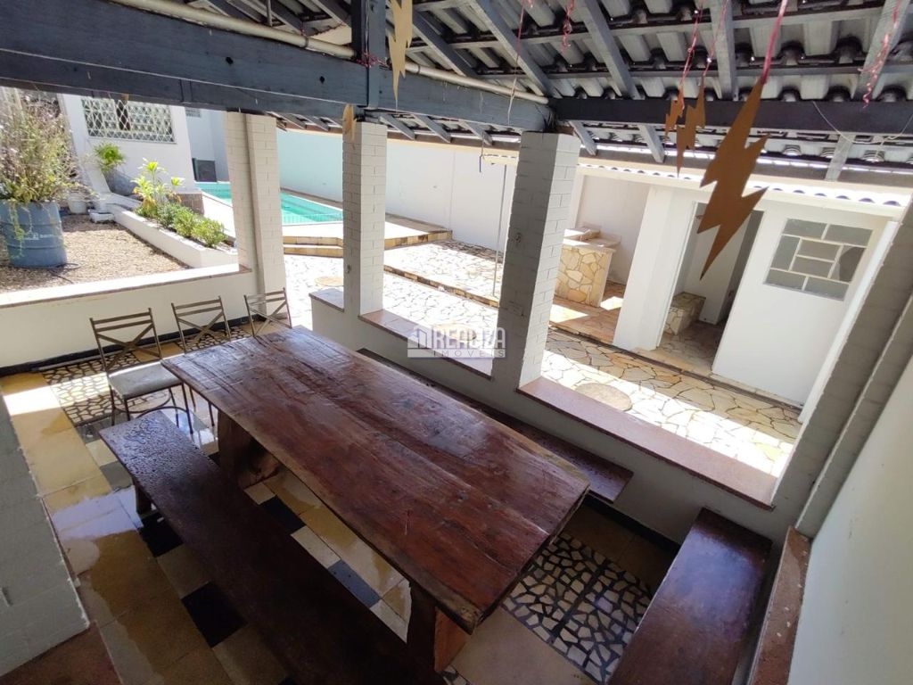 Casa, 6 quartos, 322 m² - Foto 30