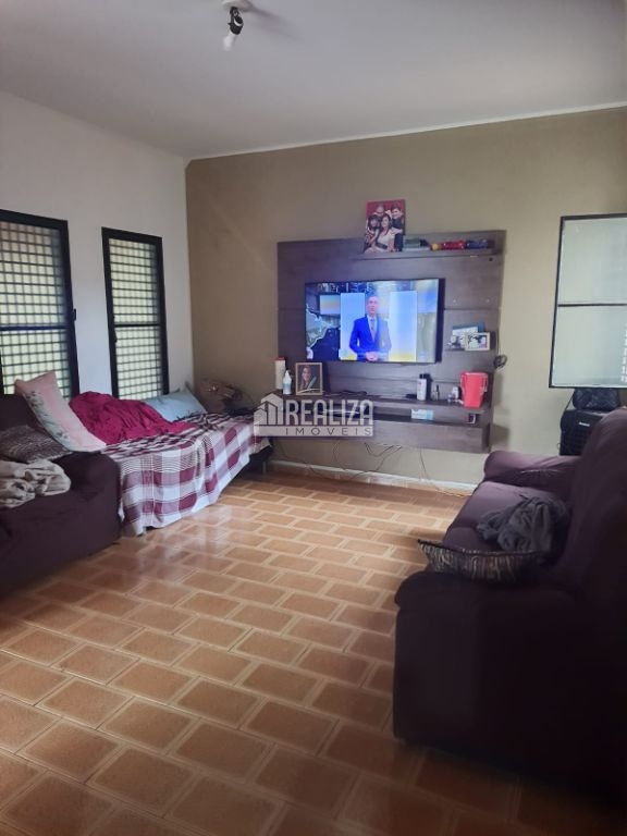 Casa, 3 quartos, 218 m² - Foto 7