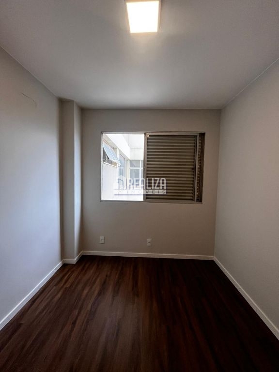 Apartamento, 2 quartos, 107 m² - Foto 4