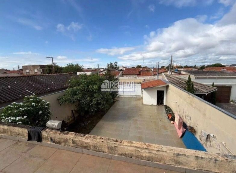 Casa, 2 quartos, 152 m² - Foto 2