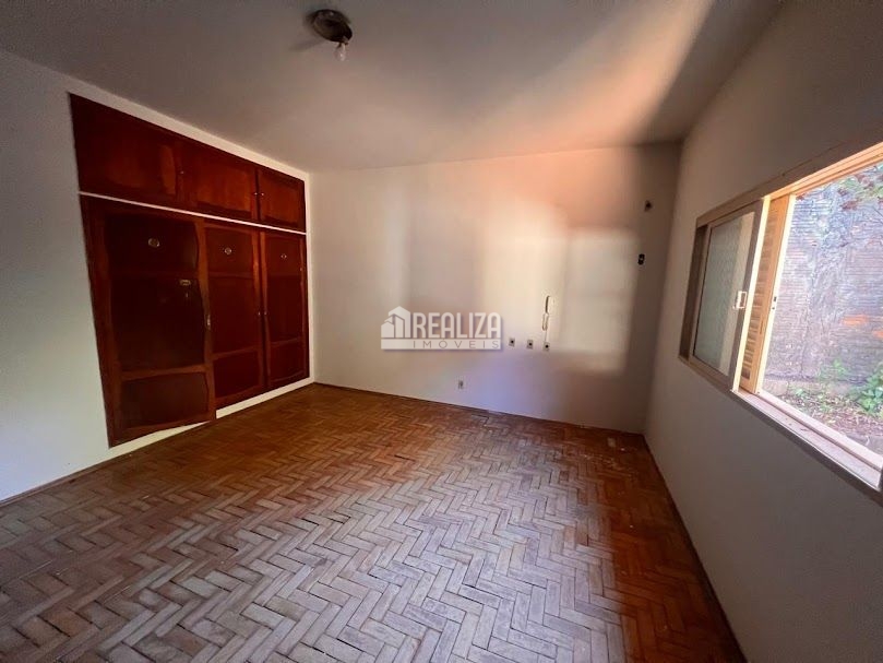 Casa, 3 quartos, 207 m² - Foto 10