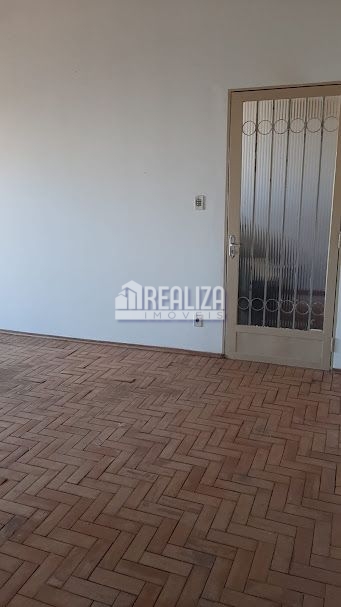 Casa, 3 quartos, 207 m² - Foto 4