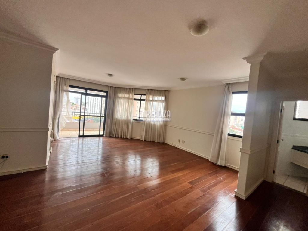 Apartamento, 3 quartos, 294 m² - Foto 1