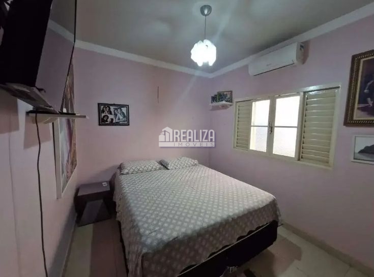 Casa, 3 quartos, 221 m² - Foto 6