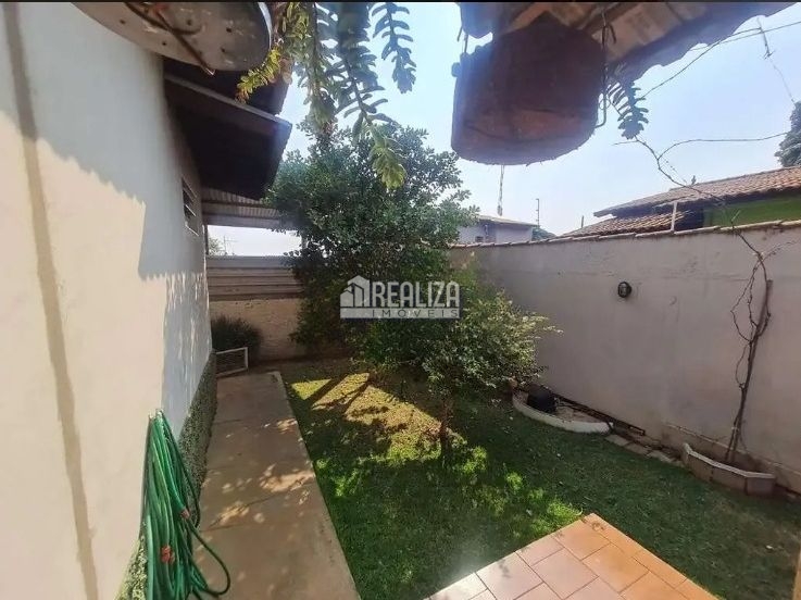 Casa, 3 quartos, 221 m² - Foto 12
