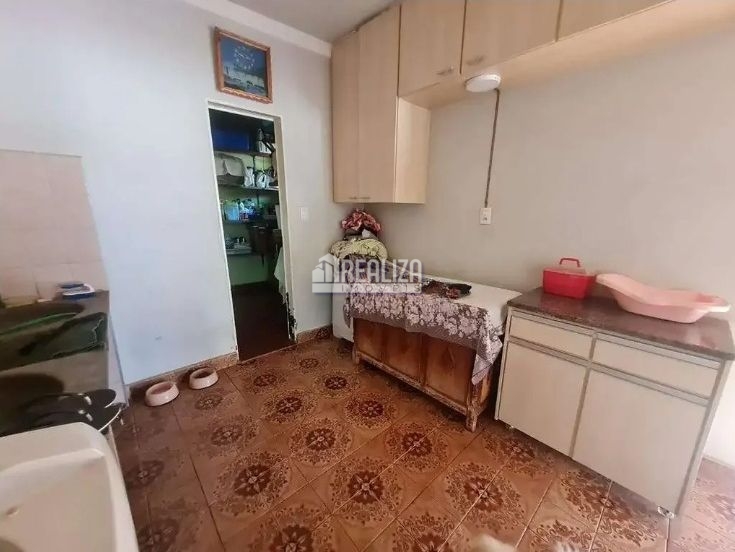 Casa, 3 quartos, 221 m² - Foto 17