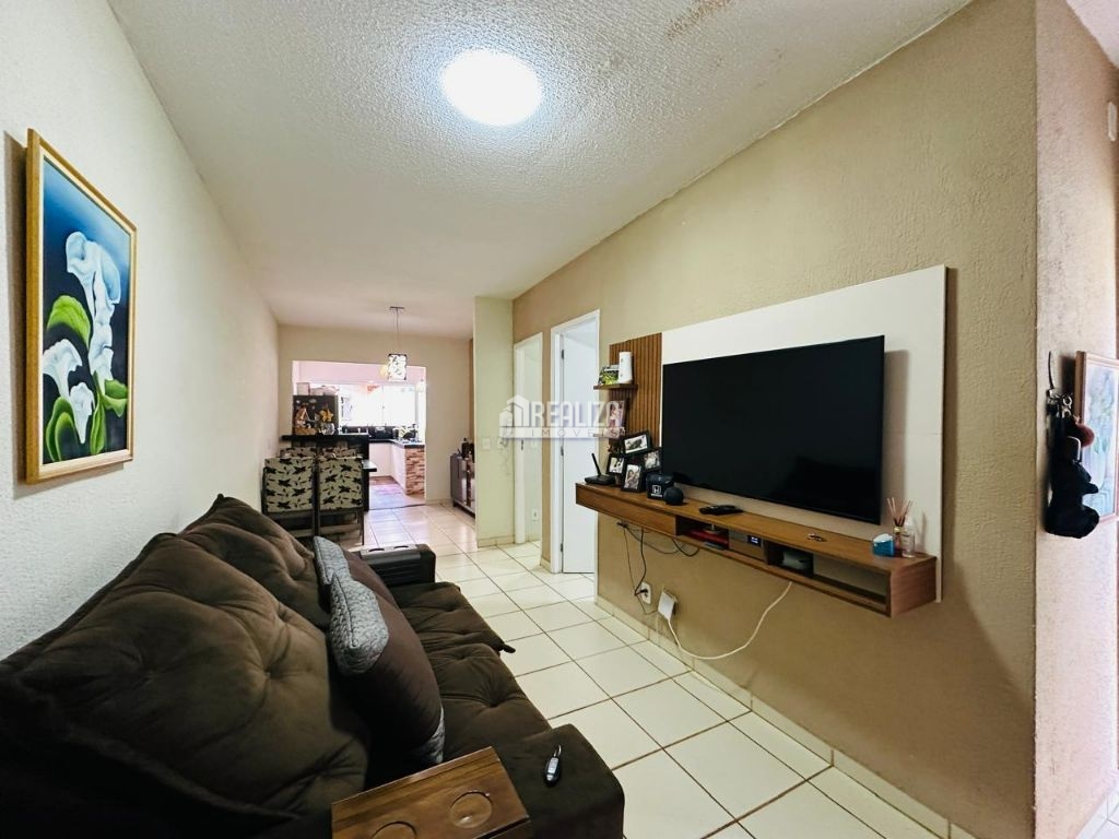 Casa, 3 quartos, 60 m² - Foto 2