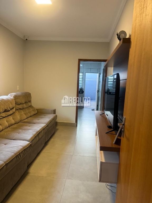 Casa, 3 quartos, 165 m² - Foto 1