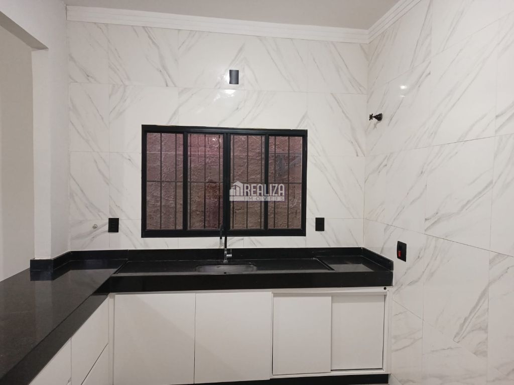 Casa, 3 quartos, 70 m² - Foto 1