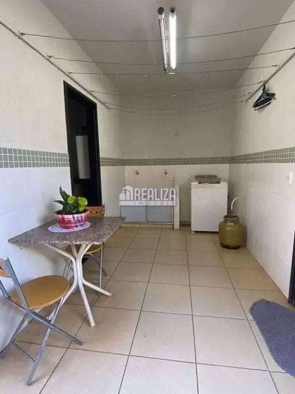 Casa, 3 quartos, 214 m² - Foto 14