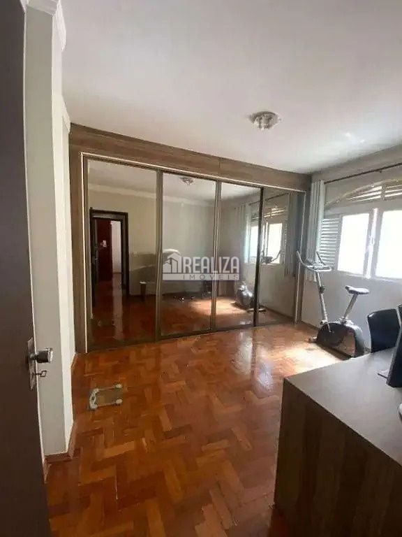 Casa, 3 quartos, 214 m² - Foto 11
