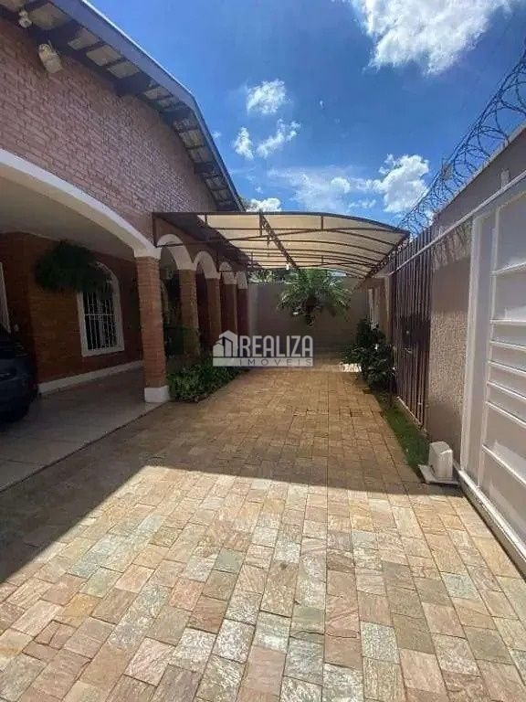 Casa, 3 quartos, 214 m² - Foto 15