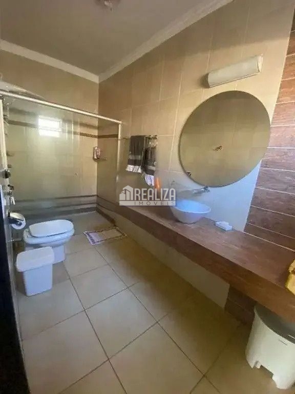 Casa, 3 quartos, 214 m² - Foto 8