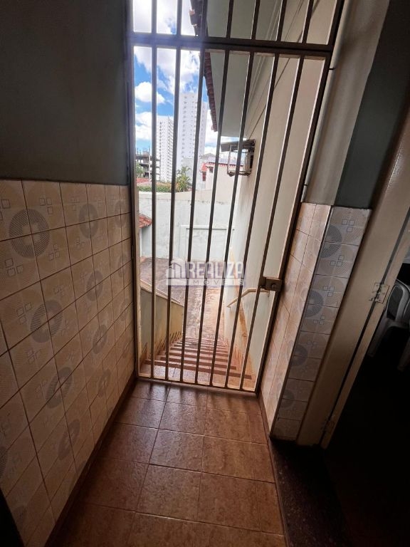 Casa, 4 quartos, 226 m² - Foto 13