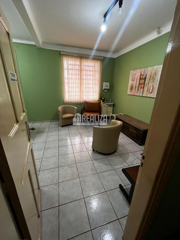 Casa, 4 quartos, 226 m² - Foto 18