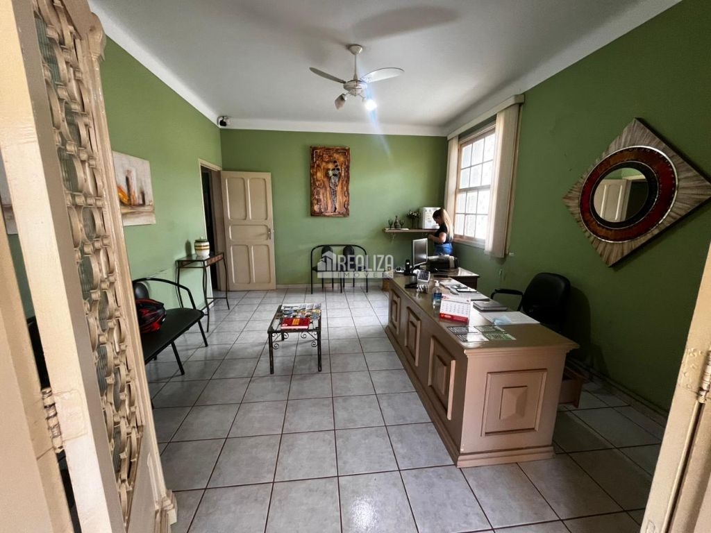 Casa, 4 quartos, 226 m² - Foto 27