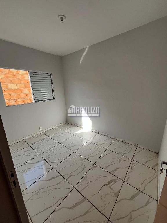 Casa, 2 quartos, 48 m² - Foto 3