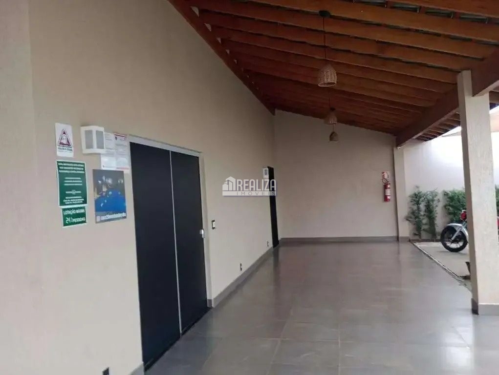 Casa, 3 quartos, 360 m² - Foto 3