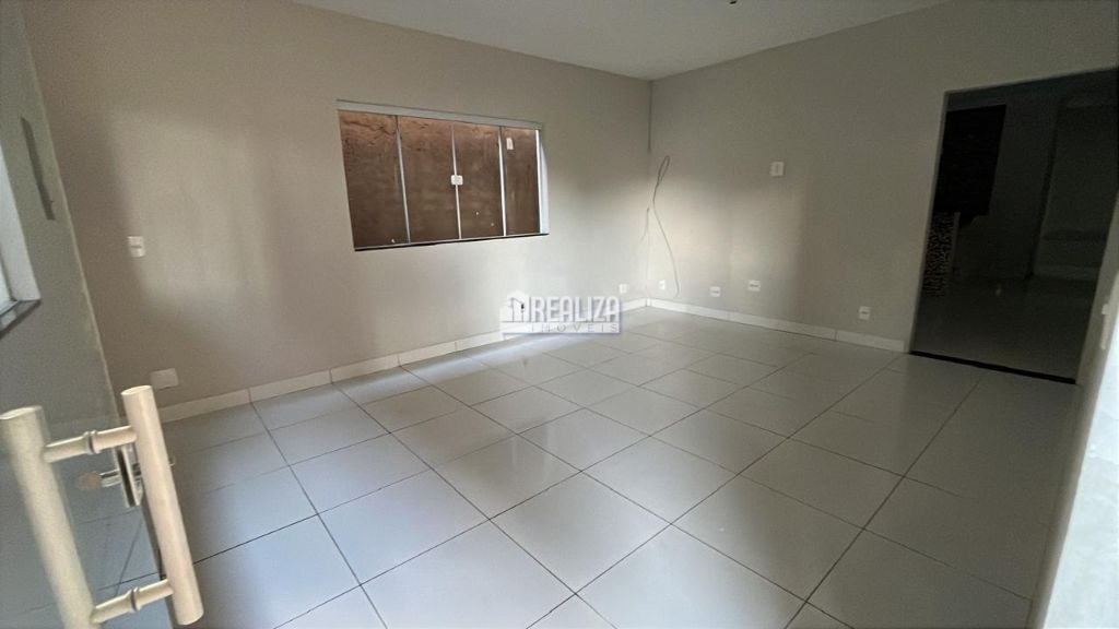 Casa, 2 quartos, 80 m² - Foto 1
