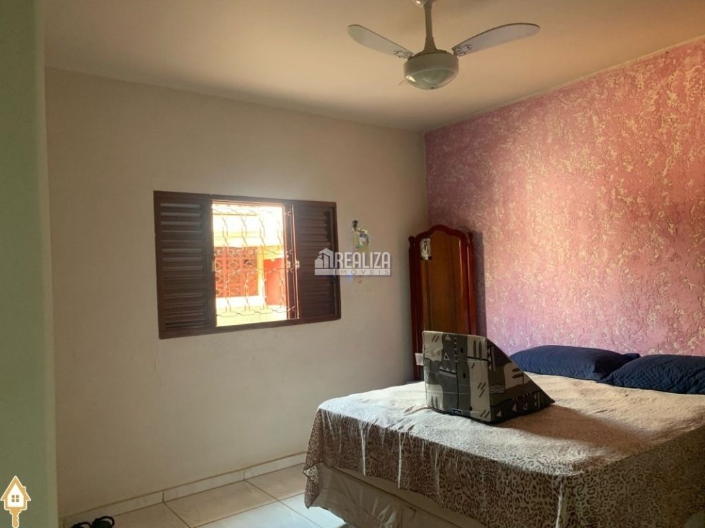 Casa, 4 quartos, 240 m² - Foto 17