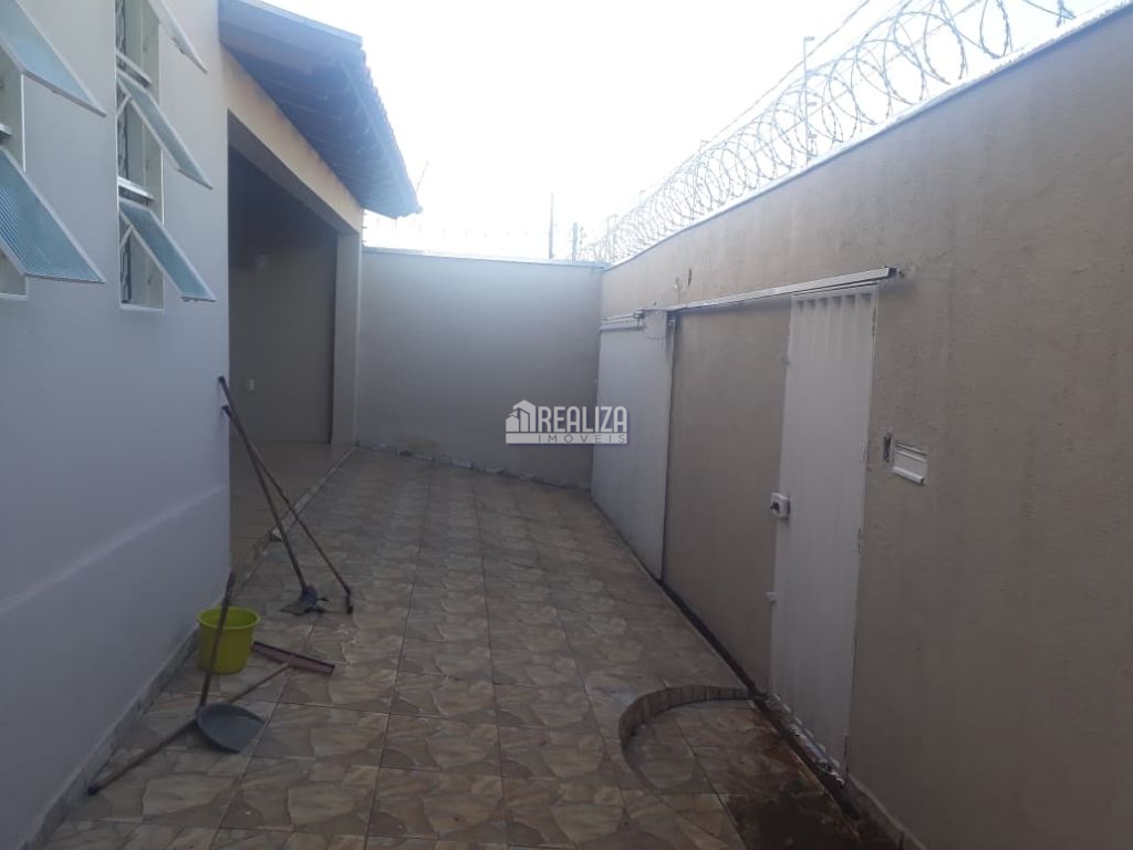 Casa, 3 quartos, 280 m² - Foto 2