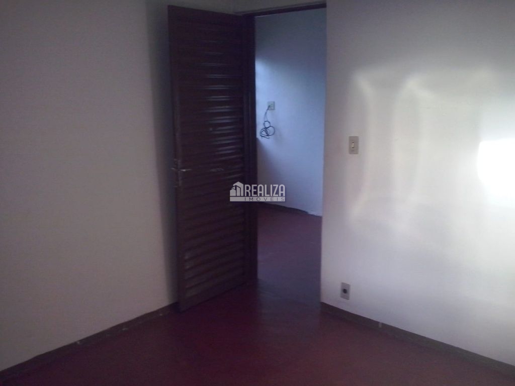 Casa, 3 quartos, 221 m² - Foto 6