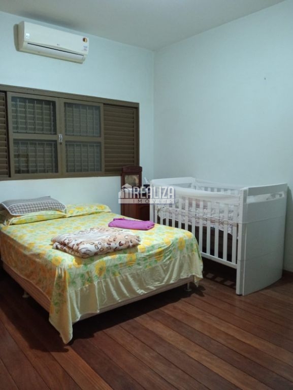 Casa, 3 quartos, 272 m² - Foto 10