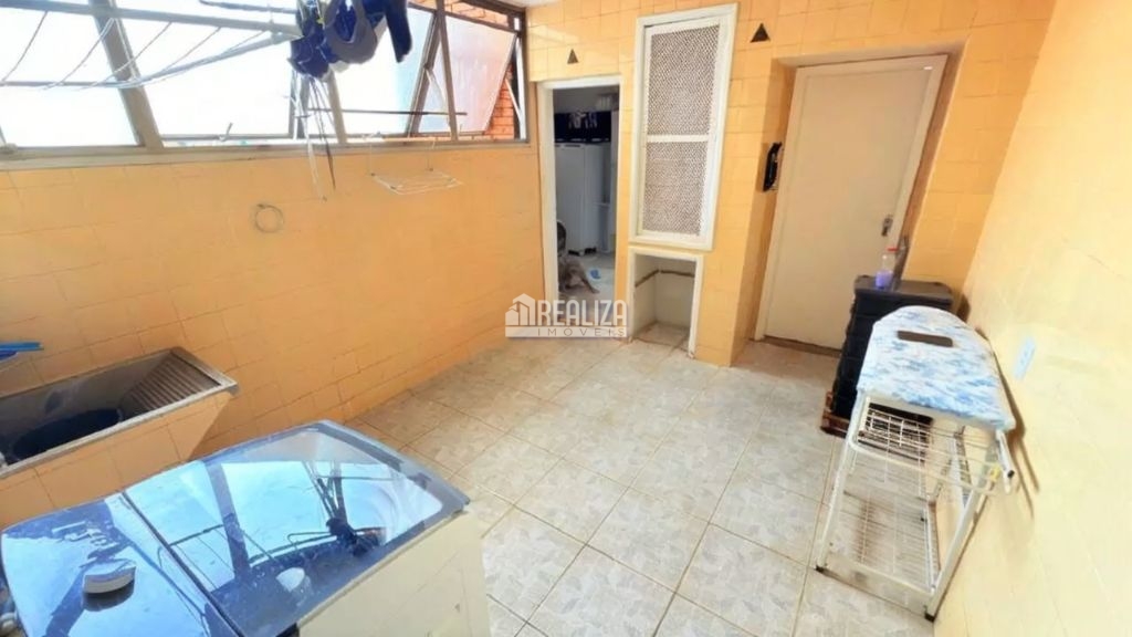 Apartamento, 3 quartos, 240 m² - Foto 4