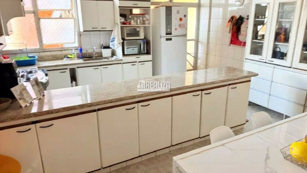 Apartamento, 3 quartos, 240 m² - Foto 7
