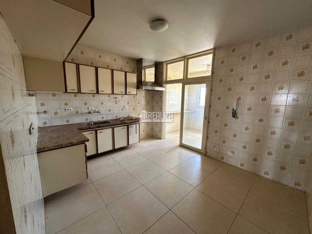 Apartamento, 4 quartos, 254 m² - Foto 3