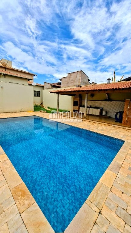 Casa, 4 quartos - Foto 2