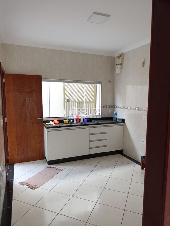 Casa, 3 quartos, 134 m² - Foto 3