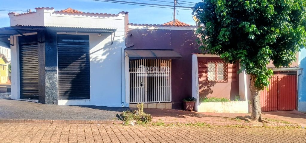 Prédio Inteiro, 240 m² - Foto 1