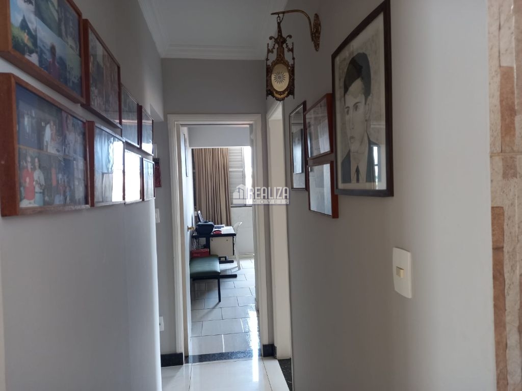 Apartamento, 3 quartos, 141 m² - Foto 2
