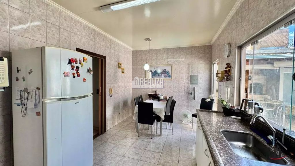 Casa, 3 quartos, 161 m² - Foto 5