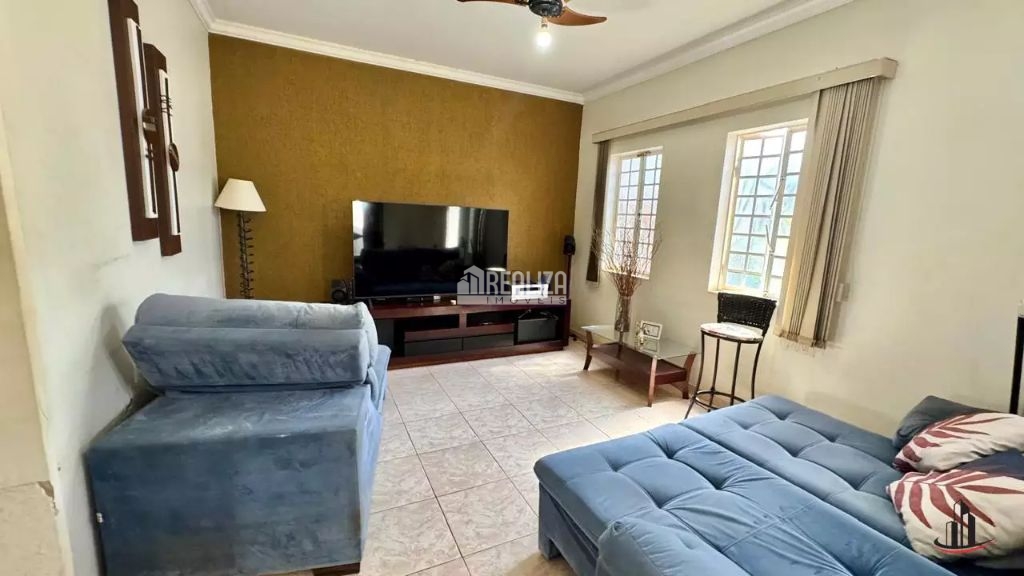 Casa, 3 quartos, 161 m² - Foto 2