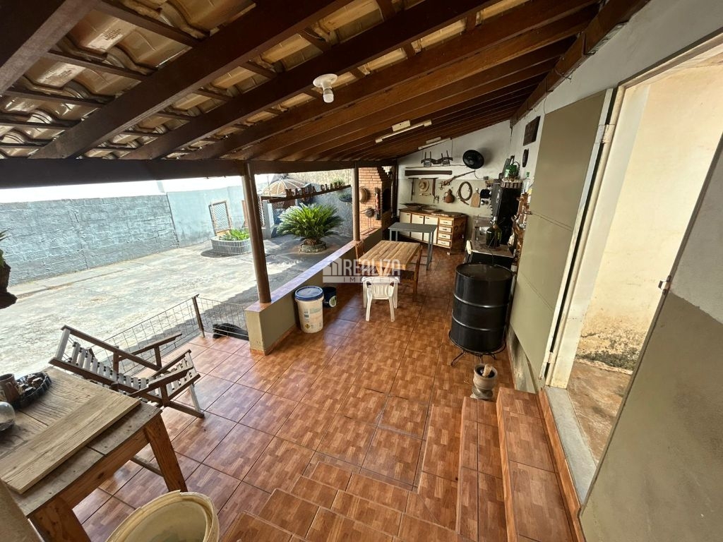 Casa, 3 quartos, 162 m² - Foto 8