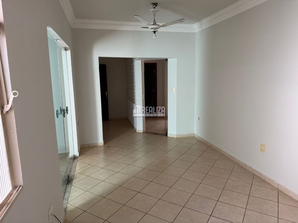 Casa, 3 quartos, 202 m² - Foto 9