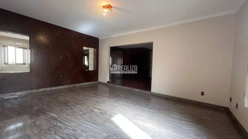 Casa, 4 quartos, 567 m² - Foto 4